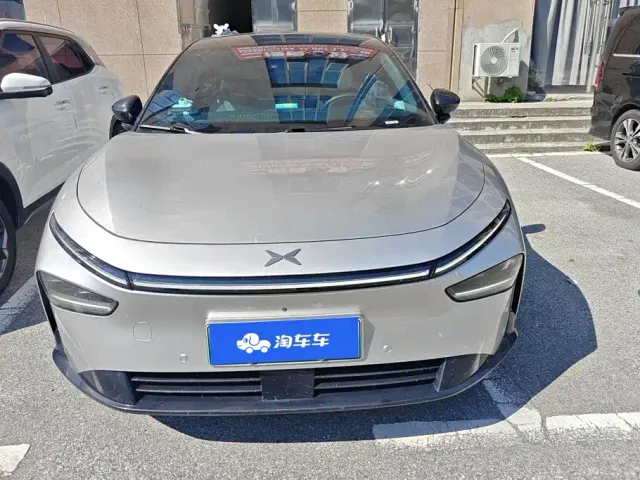 Xpeng P7+ — Фото автомобиля 2