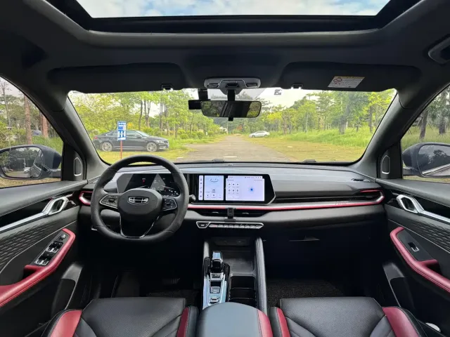 Geely Binyue — Фото автомобиля 14