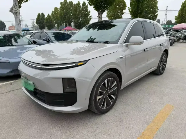 Фотография автомобиля — Li Auto L6