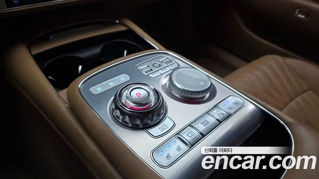 Genesis G90 RS4 — Фото автомобиля 12