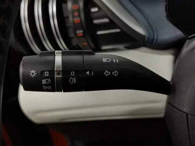 BYD Yuan PLUS — Фото автомобиля 21