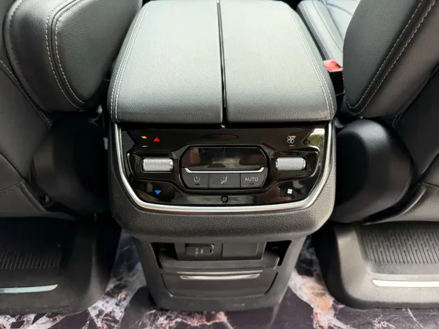 Maxus G20 — Фото автомобиля 12