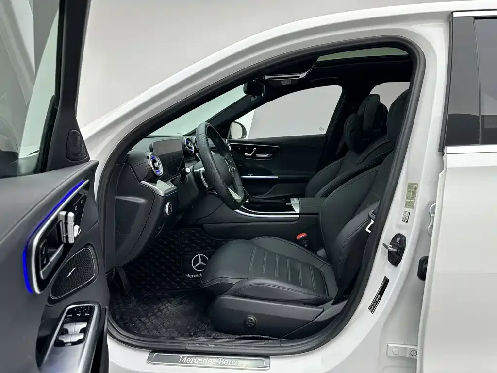 Mercedes-Benz Mercedes-Benz C-Class 2024 Facelift C 260 L Sport — Фото автомобиля 11