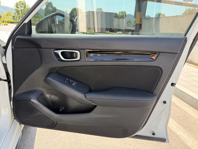 Honda Civic — Фото автомобиля 12