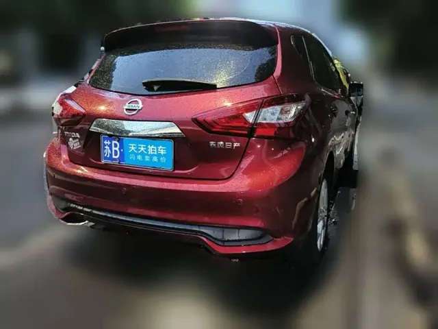 Nissan Tiida 2021 1.6L CVT Cool Edition — Фото автомобиля 2