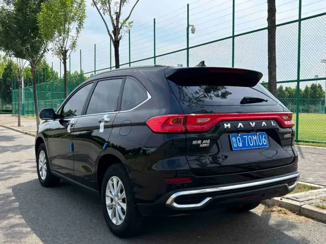 Haval M6 — Фото автомобиля 4