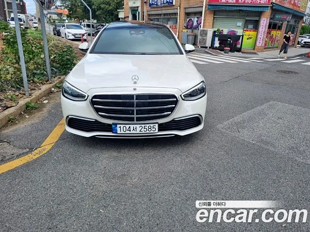 Фотография автомобиля — Mercedes-Benz S-Class W223