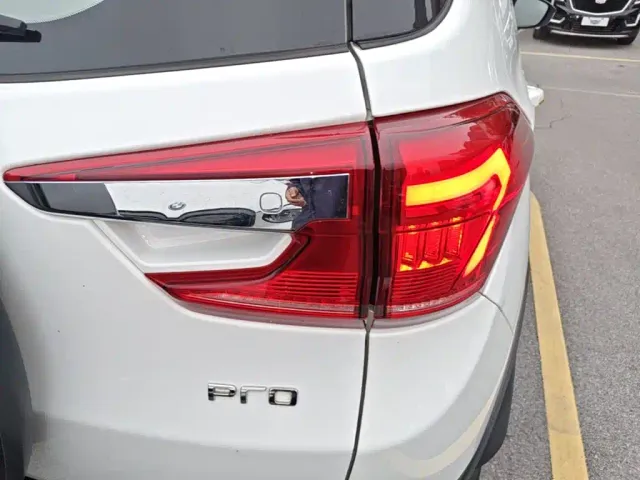 BYD Yuan Pro — Фото автомобиля 7