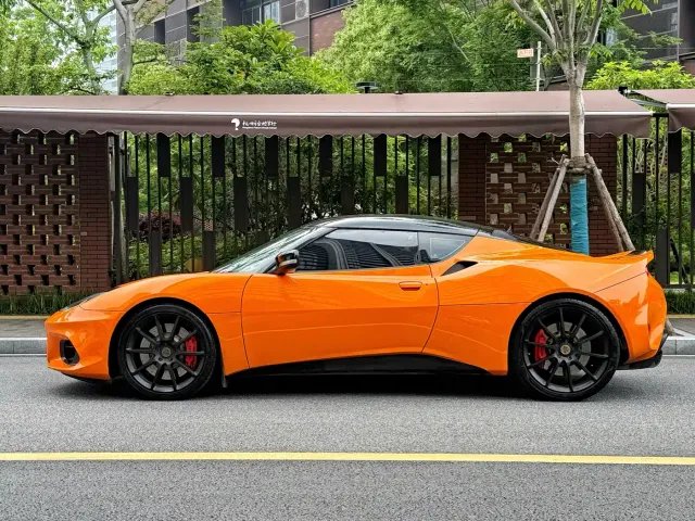 Lotus Evora — Фото автомобиля 3
