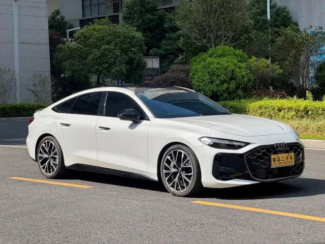 Фотография автомобиля — Audi A5L Sportback