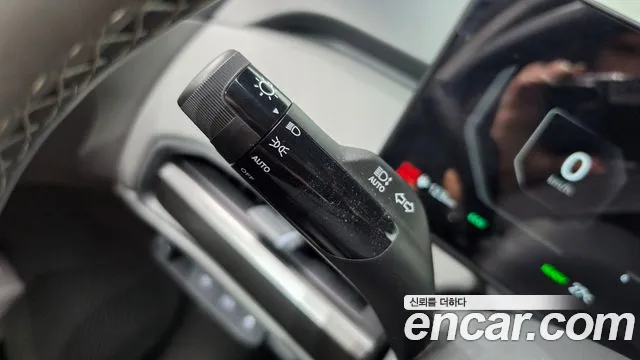 Kia EV3 — Фото автомобиля 29