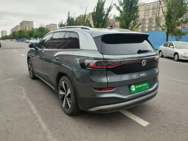 Volkswagen ID.6 X — Фото автомобиля 4