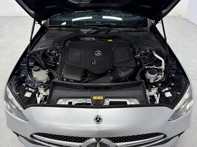 Mercedes-Benz C-Class — Фото автомобиля 10