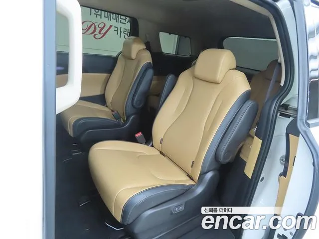 Kia Carnival 4th Gen — Фото автомобиля 6