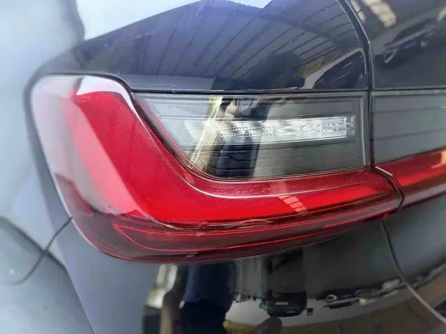 BMW 3 Series — Фото автомобиля 7