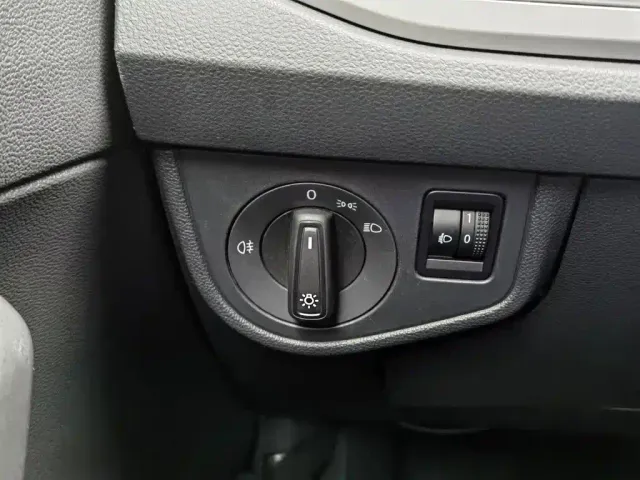Volkswagen Polo — Фото автомобиля 21