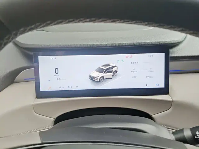 Geely Boyue L — Фото автомобиля 11
