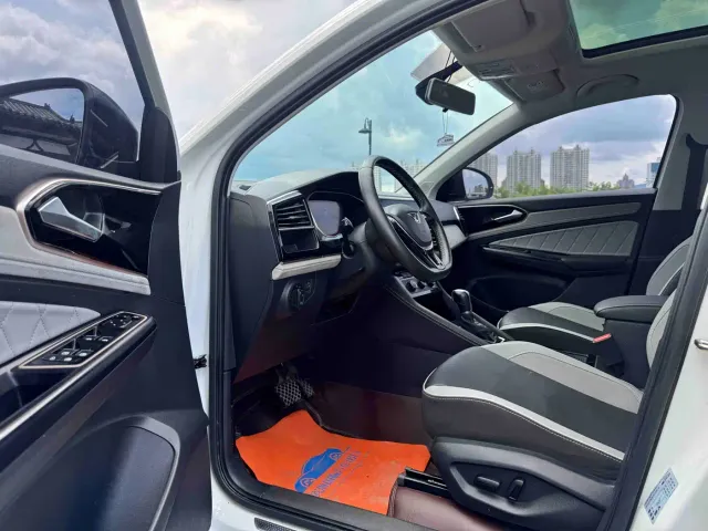 Jetta VS7 — Фото автомобиля 7