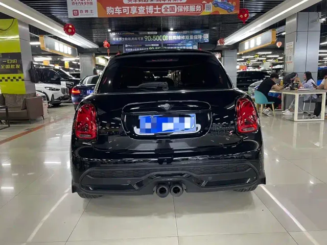 MINI Hatch — Фото автомобиля 9