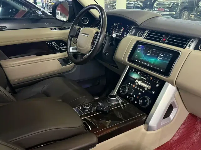 Land Rover Range Rover — Фото автомобиля 5
