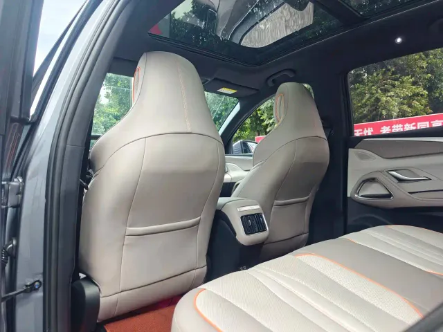 BYD Song Pro — Фото автомобиля 19