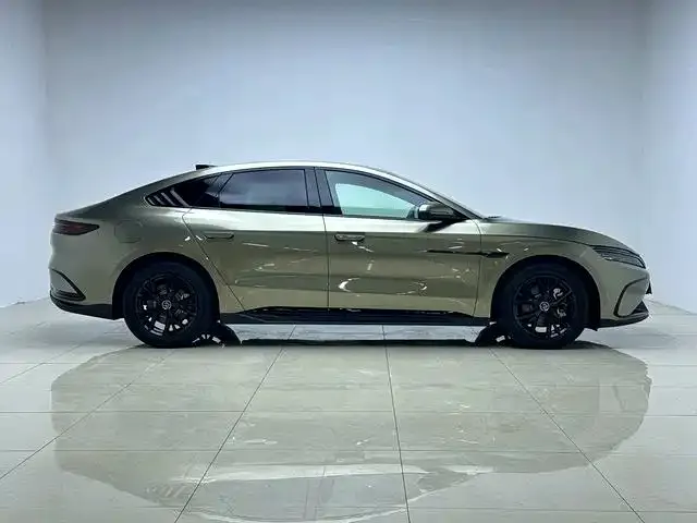 BYD Han — Фото автомобиля 9