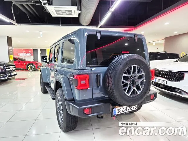 Jeep Wrangler JL — Фото автомобиля 3