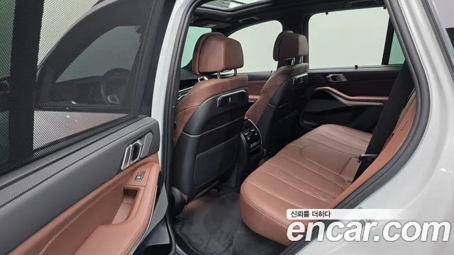 BMW X5 xDrive 40i M Sport — Фото автомобиля 12