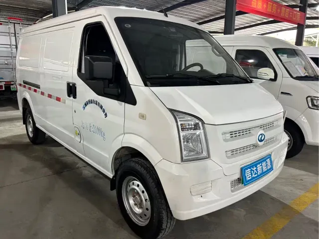Ruichi New Energy EC35 — Фото автомобиля 9