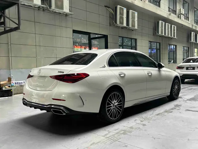 Mercedes-Benz C-Class — Фото автомобиля 20