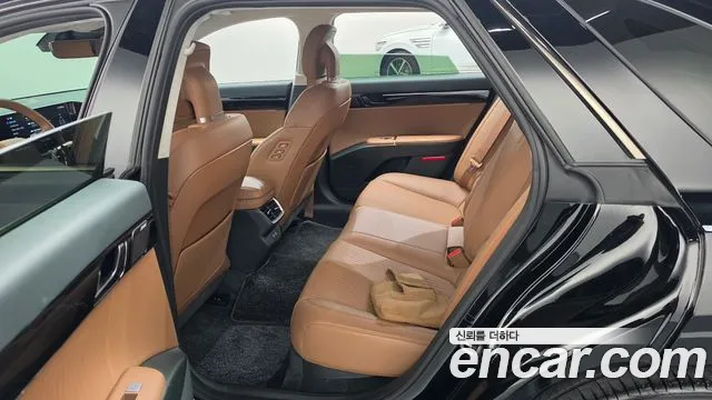 Hyundai Grandeur GN7 — Фото автомобиля 7