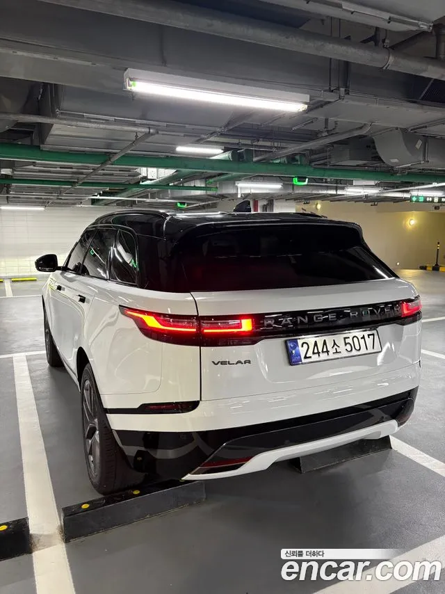 Land Rover Range Rover Velar Range Rover Velar 2.0 P250 Dynamic SE — Фото автомобиля 2