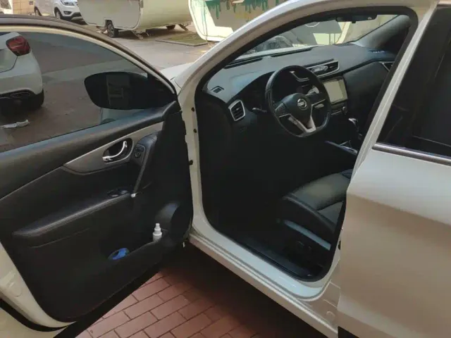 Nissan Qashqai — Фото автомобиля 14