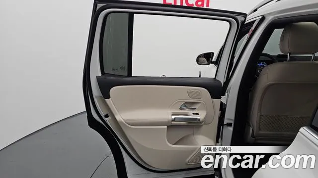 Mercedes-Benz EQB X243 — Фото автомобиля 14