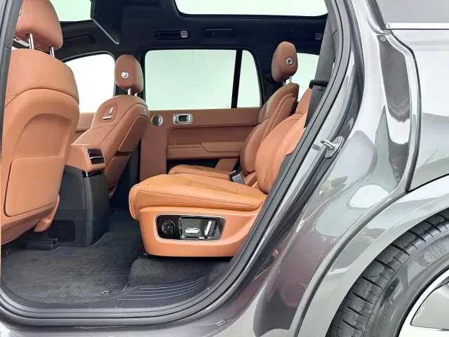 Li Auto L9 — Фото автомобиля 8