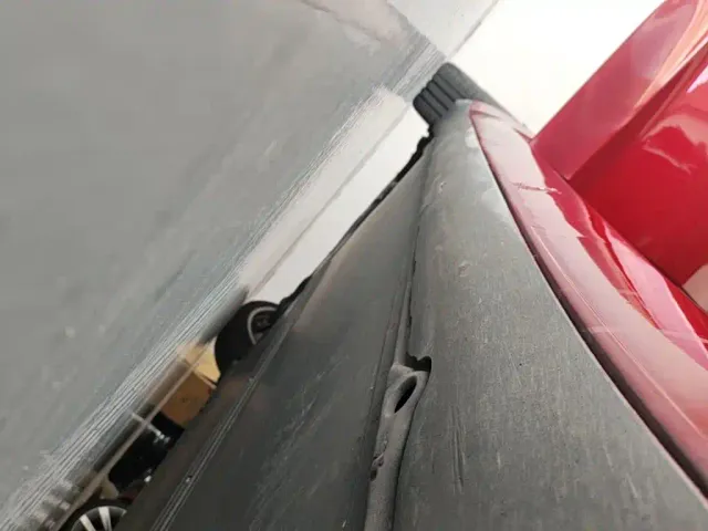 Tesla Model 3 — Фото автомобиля 20