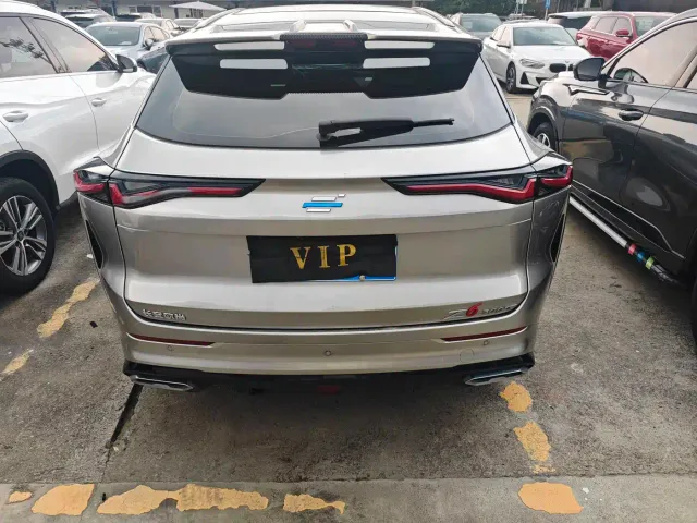 Changan Z6 — Фото автомобиля 15