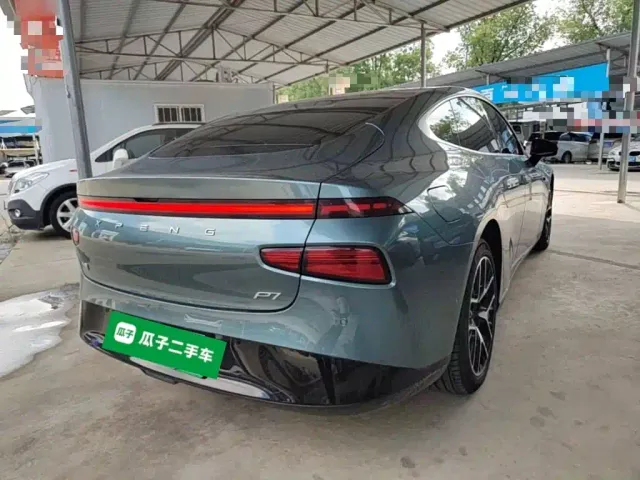 Xpeng P7 — Фото автомобиля 6