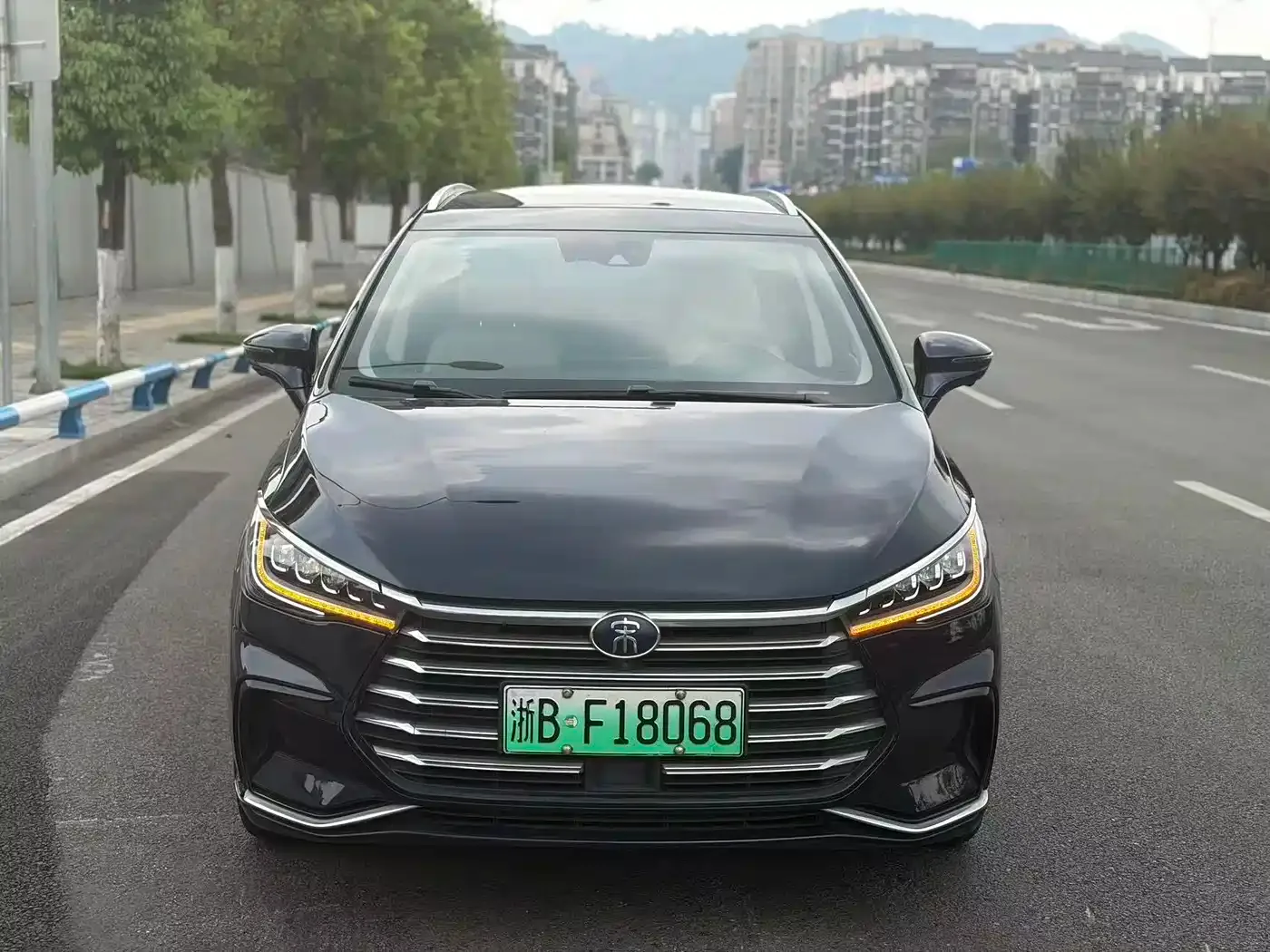 BYD Song MAX New Energy 2022 DM-i 105KM Flagship Model — Фото автомобиля 2