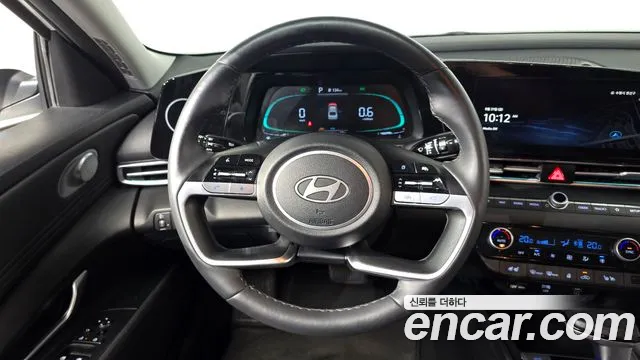 Hyundai AVANTE Новый Avante (CN7) — Фото автомобиля 14