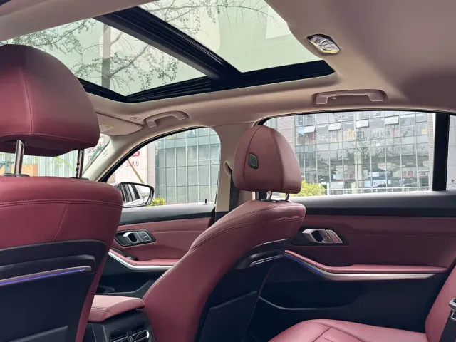 BMW 3 Series — Фото автомобиля 11