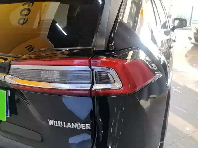 Toyota Wildlander — Фото автомобиля 7