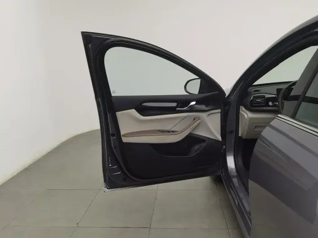 BYD Qin PLUS — Фото автомобиля 8