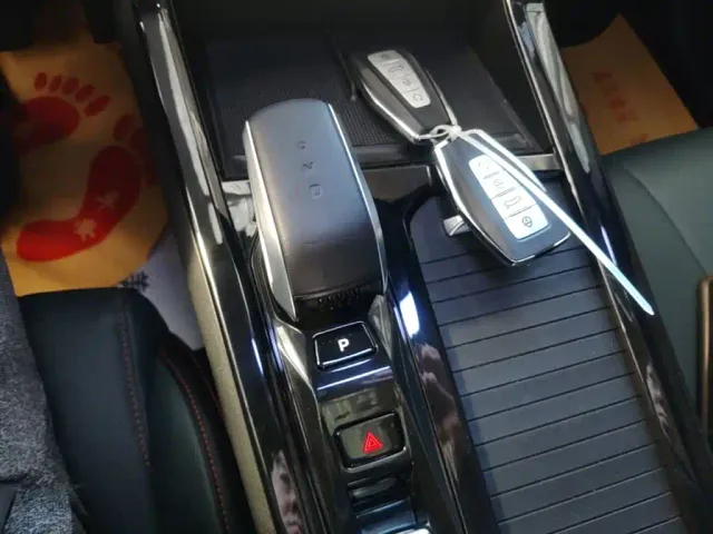 Geely Boyue — Фото автомобиля 13
