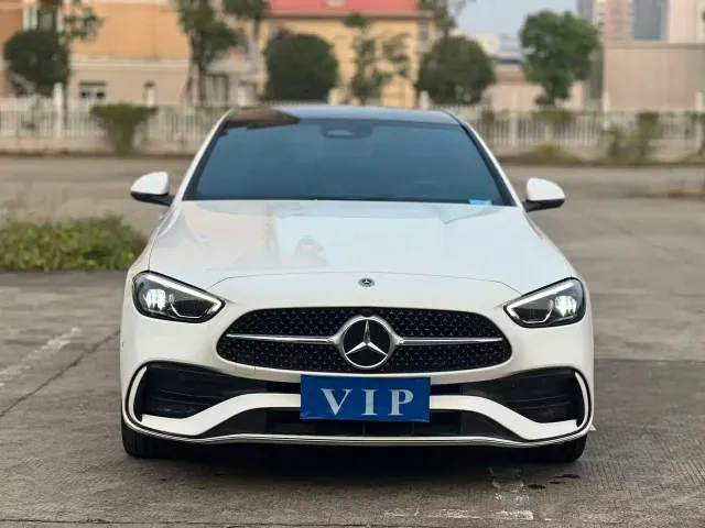 Mercedes-Benz C-Class — Фото автомобиля 2