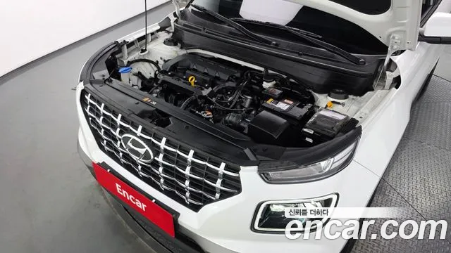 Hyundai Venue — Фото автомобиля 6