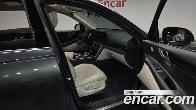 Genesis GV80 — Фото автомобиля 17