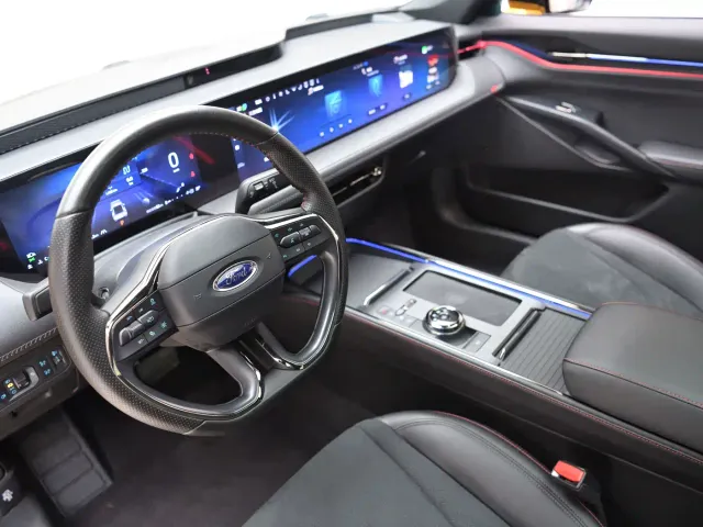 Ford Mondeo — Фото автомобиля 15