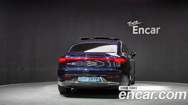 Mercedes-Benz EQS — Фото автомобиля 4