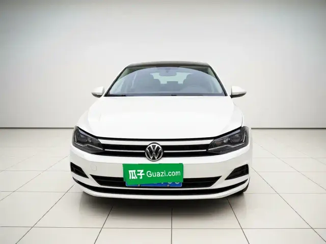Volkswagen Polo — Фото автомобиля 23